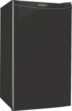 COMPACT REFRIGERATOR BLK 3.2